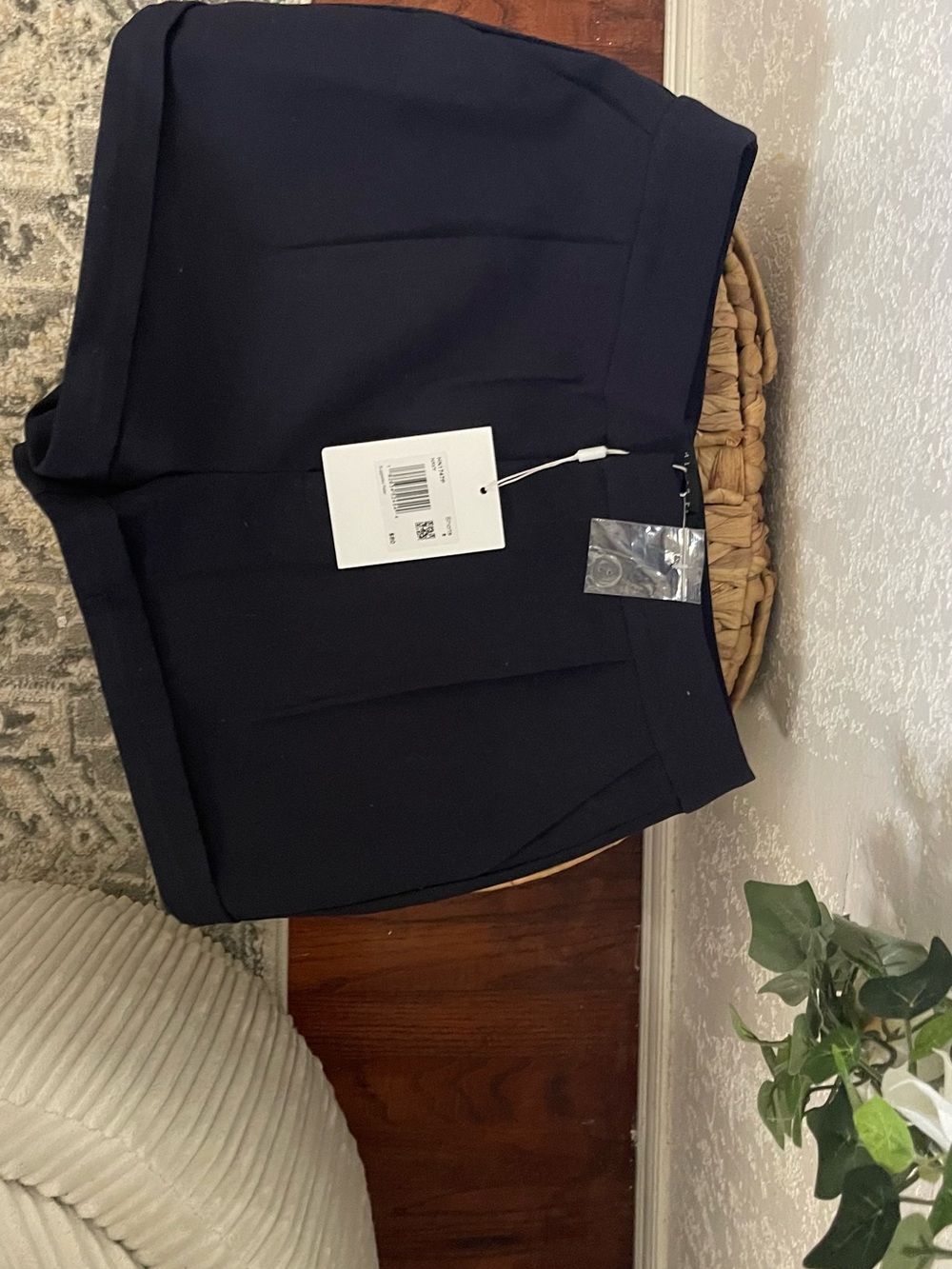 Endless Rose Pleated Navy Low Rise Shorts - Picture 5 of 6